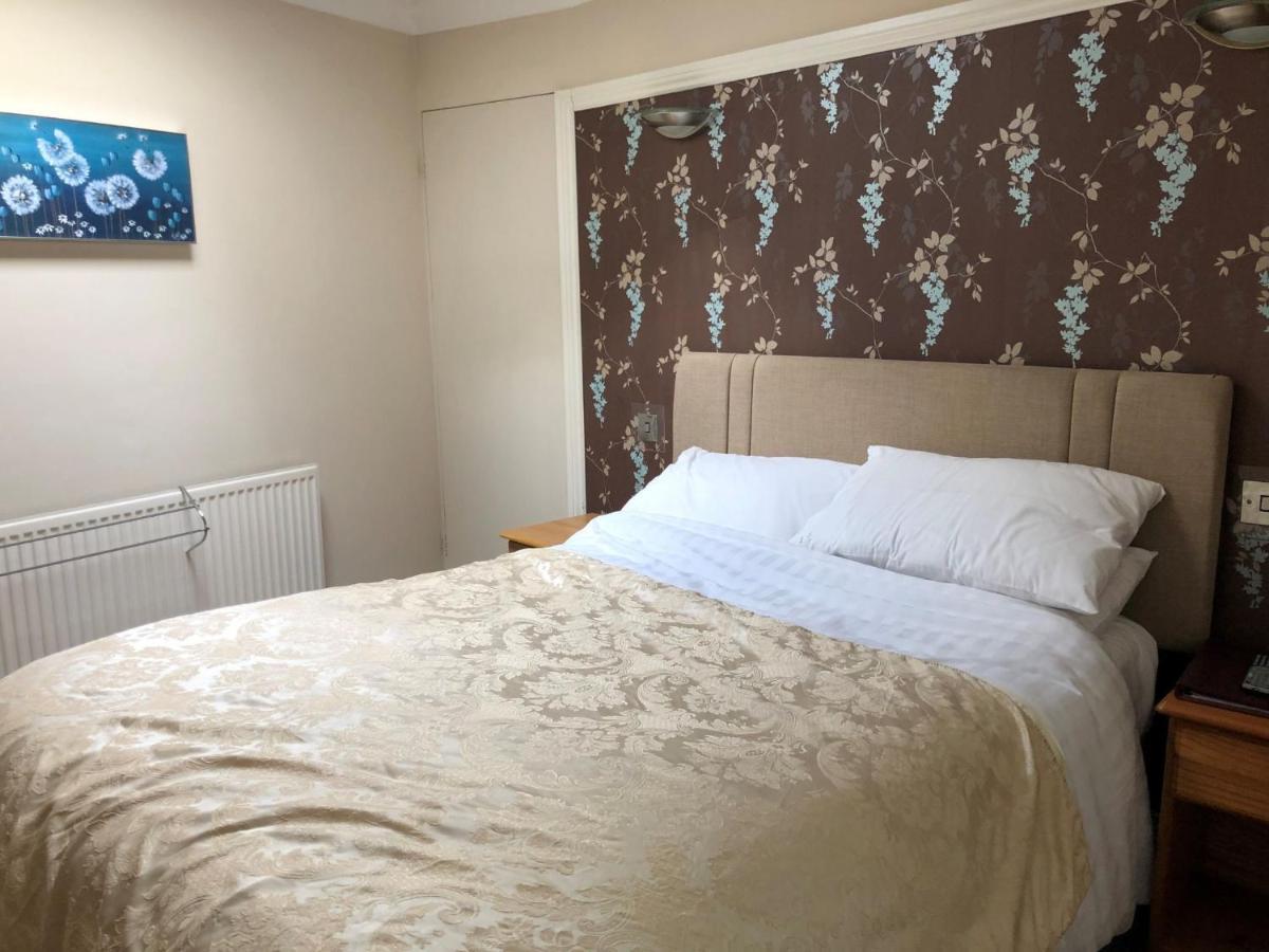 The Brandize Guest House Torquay Room photo