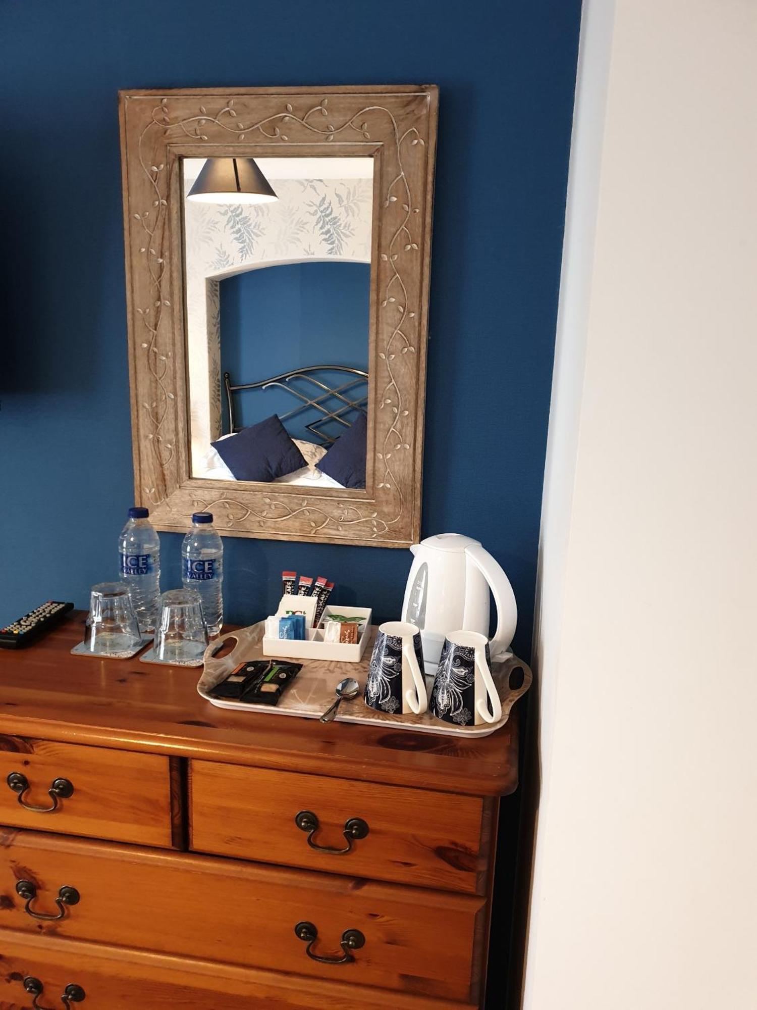 The Brandize Guest House Torquay Room photo